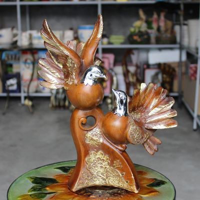 創(chuàng)意與寓意的優(yōu)雅棲居 批發(fā)樹(shù)脂工藝?guó)澴訑[件，妝點(diǎn)家居與饋贈(zèng)的藝術(shù)